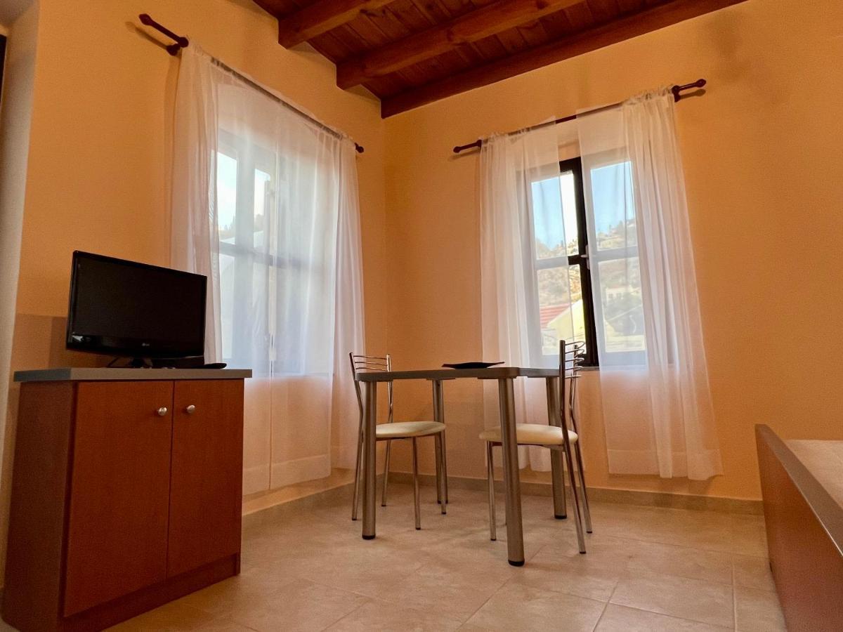 Pavlos House Symi Exterior photo