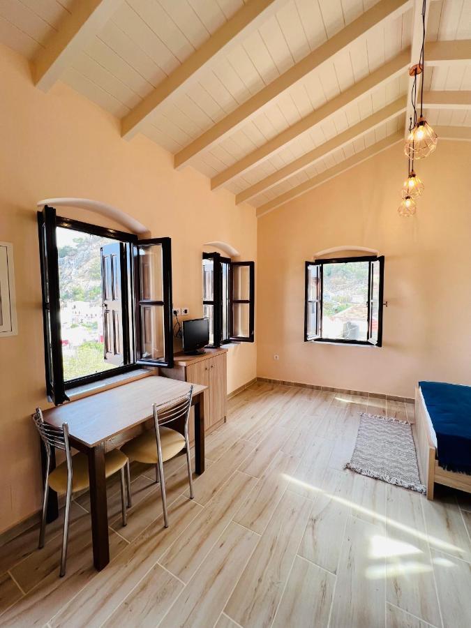 Pavlos House Symi Exterior photo