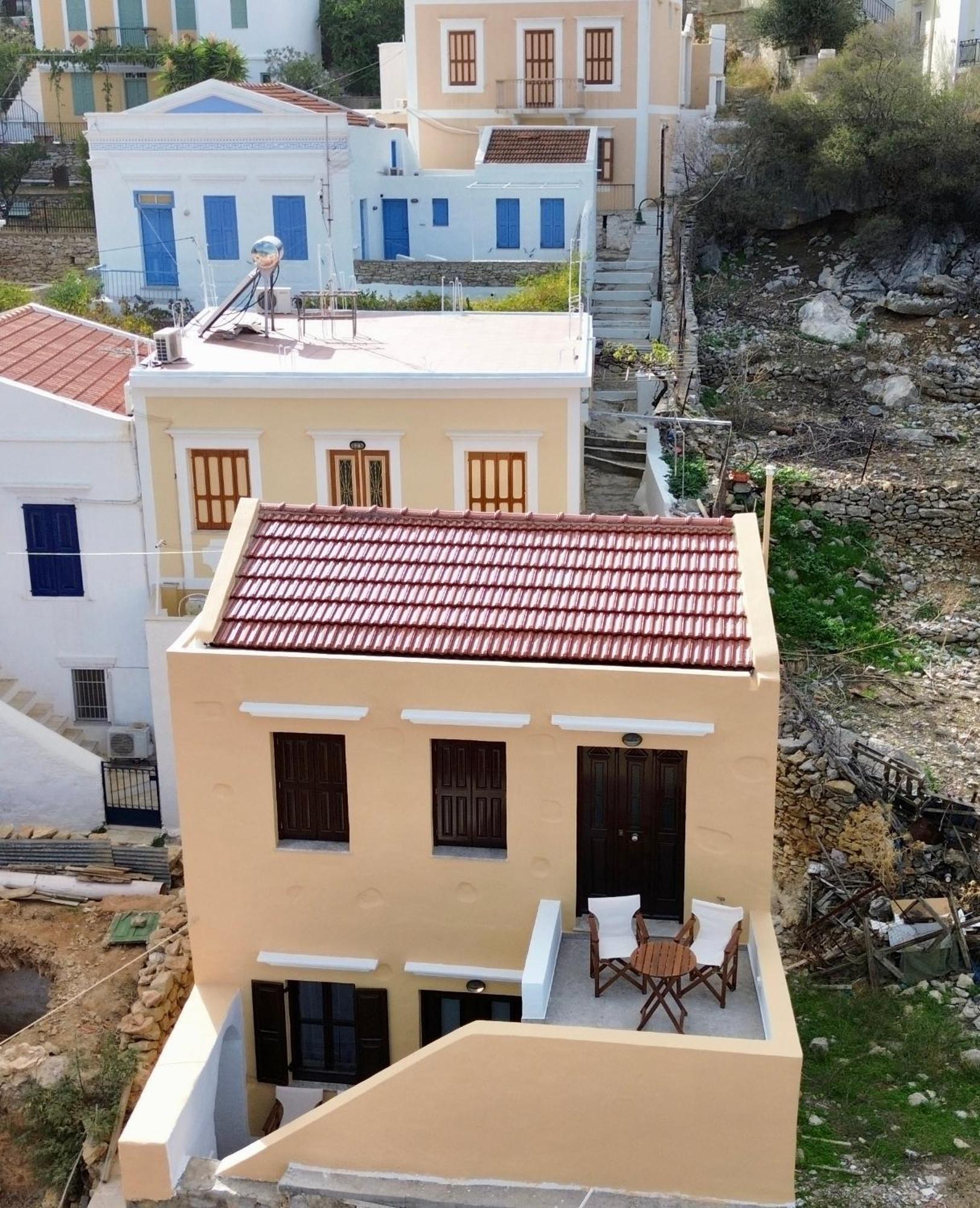 Pavlos House Symi Exterior photo